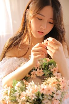 美丽姑娘免费看高清电视